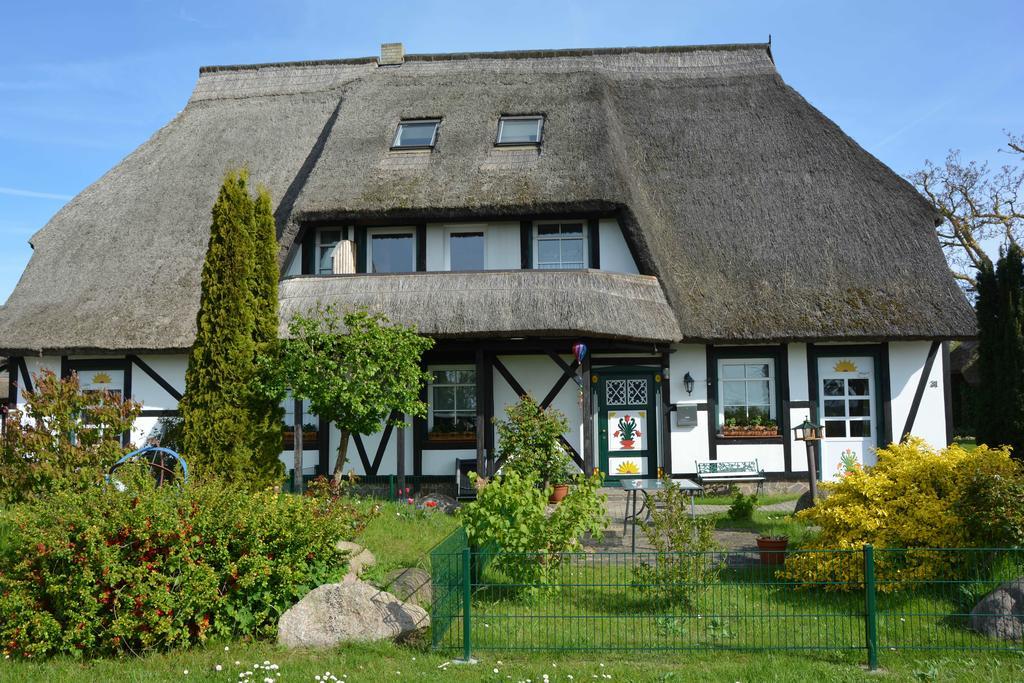 Reethaeuser Auf Ruegen Middelhagen Ngoại thất bức ảnh
